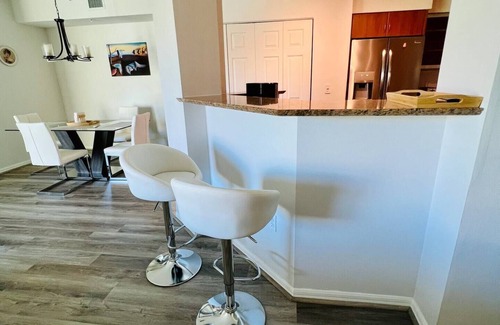 East Ocean Ave Apartment | Luxurious Resort Style 2/2 Condo in charming Lantana.