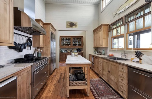 Crane Hill House | Luxurious Smith Lake home, "SKY CABIN", situated on 8 ACRES with amazing views!
