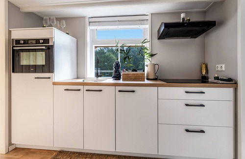 Hattemerbroek Apartment | Luxurious stay with a sauna and a whirlpool