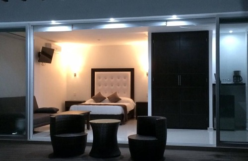 Los Pascuales Resort | Luxurious Surf Resort in Pascuales Mexico - Room #3 Private - On the Beach