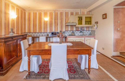 Scheggino Apartment | Luxurious vacation apartment with historical charm.