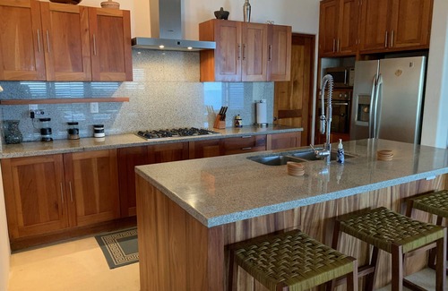 Cerro del Vigia House | Luxurious Vacation Home, Amazing Ocean Views, 4 BR 4 1/2 Baths, Private Pool!