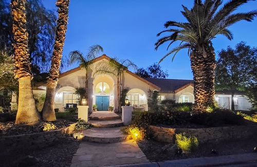 Canyon Gate House | Luxurious Vegas Retreat: 4BR Paradise with Pool & Game Room for Large Groups