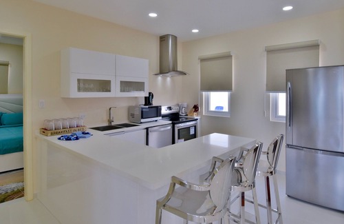 Savaneta House | Luxurious Villa Fillipe 1 Brand New! Sea View: Spacious, Private Pool & AC