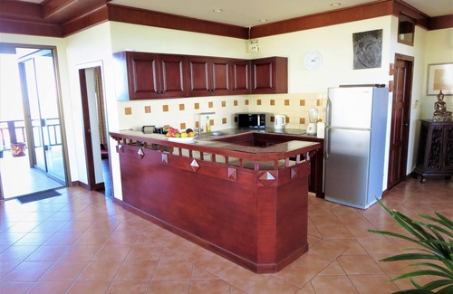 Moo 5 Villa | Luxurious villa with fantastic sea views, private pool and garden.