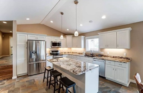 Angola House | Luxurious Waterfront Family Retreat on Crooked Lake, Angola, IN