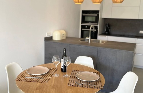 Cessange Apartment | Luxury 1 bedroom flat w.Terrace&Parking