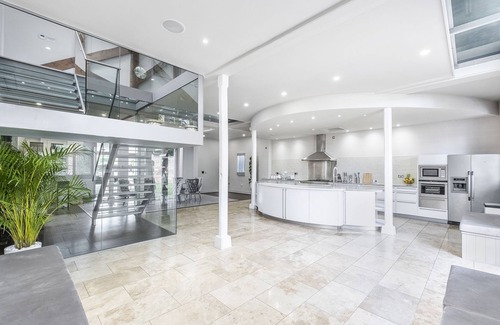 Cray Meadows Villa | Luxury 10,000 Sq Ft 7-Bed Mansion with Heated Indoor Pool, Cinema and Games Room
