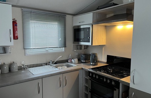 Swalecliffe House | Luxury 2 Bed Platinum Plus Mobile Home, WHITSTABLE