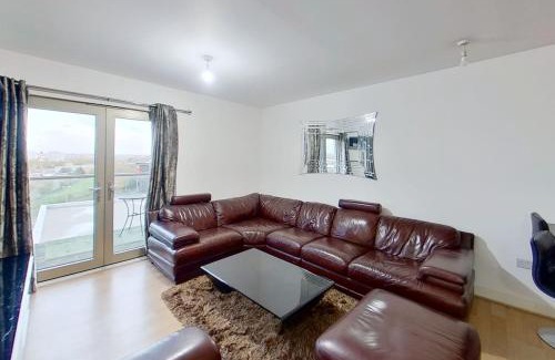 Woodberry Down Apartment | Luxury 2 bedroom apartment in Central London with free Parking