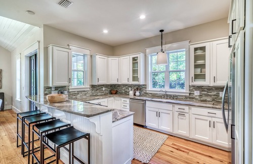 Hammocks of Seagrove House | Luxury 2-Story Home | 2-min to pool | 8-min to the beach | 1-mile from Seaside
