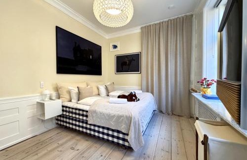 Copenhagen K Apartment | Luxury 260 sqm with 4BR overlooking Kings Garden