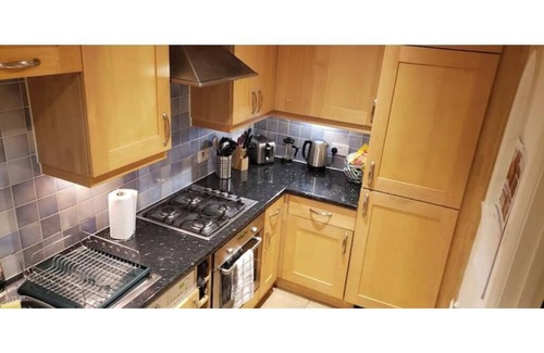 Rotherhithe House | Luxury 2bed/2bath London Flat on the Thames.