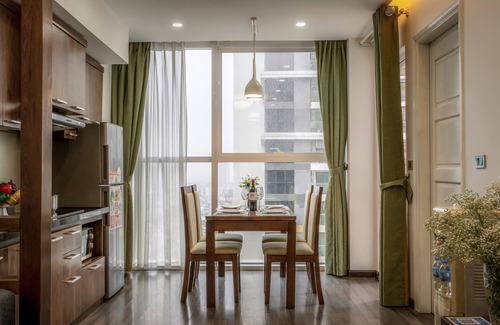 Ba Dinh Apartment | Luxury 2BR Apartment/Amenities/City View Cau - Giay District