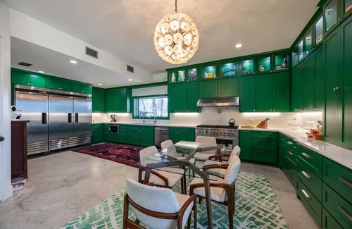 Krugerville House | Luxury 3.16 Acre Barndo Retreat Near PGA Frisco!