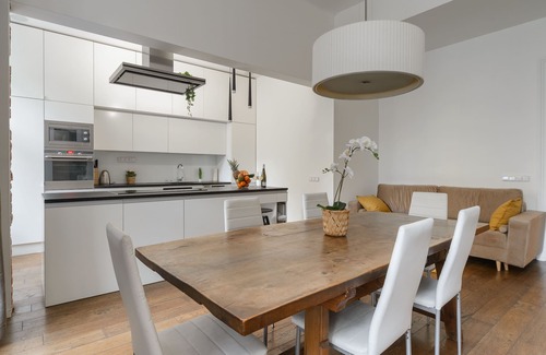 Nove Mesto Apartment | Luxury 3-bedrooms apartments