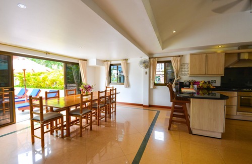 Kata Villa | Luxury 4 Bed Pool Villa with Chef