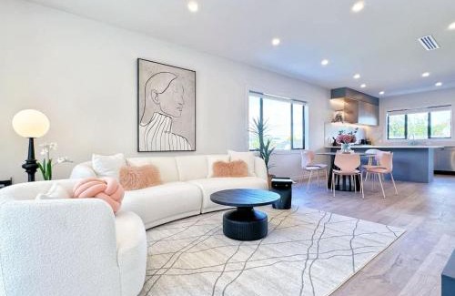 Greenlane House | Luxury 4Bedroom Townhouse in Central Greenlane - ASB Showgrounds & Cornwall Park