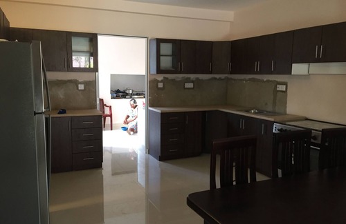 Raddolugama House | Luxury 5 Bedroom Holiday Home near Katunayake Air port