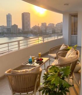 Al Manial Apartment | Luxury 5-Star Nile View Apartment - Prime Cairo Location