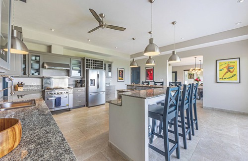 Ballena Villa | Luxury 5BR Ocean View Villa w/Pool, Hot Tub & Concierge/Sleeps 12/Beach 5 Min