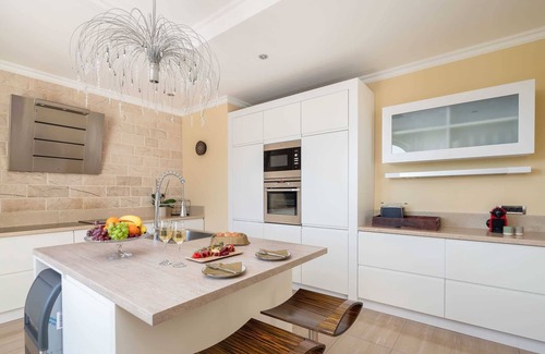 Trsteno Villa | Luxury 6-BR villa for 12, with heated pool, close to the sea