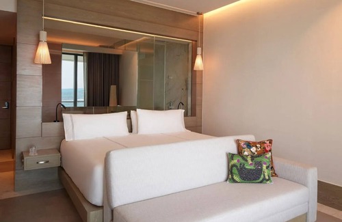 Puerto Juarez Hotel | Luxury All-Inclusive Escape: Walk to Beach, Water Park, Pools & Spa