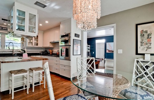 River District House | Luxury along Manatee River, close to Anna Maria beaches, heated pool & spa!
