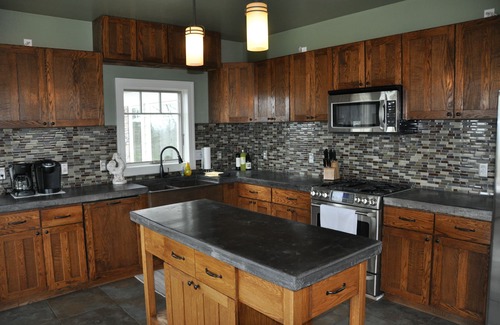Two Harbors House | Luxury And Privacy On 10 Acres/3800 Sq Ft Chateau Overlooking Lake Superior