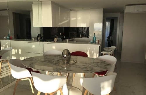 Mandelieu-la-Napoule Beach Apartment | Luxury apartment in front of the sea with exceptionnal view of Lerins islands