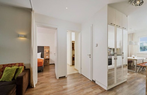 Maxglan Villa | Luxury Apartment HB I centrally located newly renovated