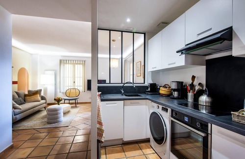 Pont Royal Condo | Luxury apartment in Pont Royal