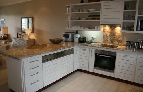 Eden Island Apartment | Luxury apartment set on a private island – Eden Island – with wireless Internet