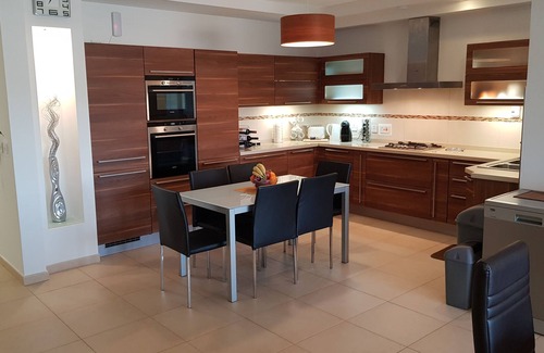 Mellieha Apartment | Luxury Apartment with breath taking views close to Golden Bay
