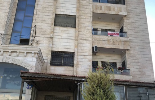 Al Jubeiha Apartment | Luxury Apartment with complete furniture in Amman