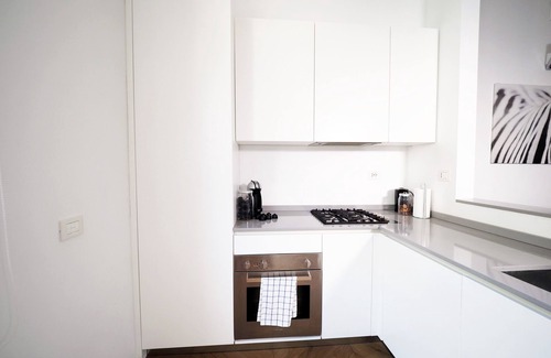 Porta Nuova Apartment | Luxury appartment in Montenapoleone (120 sqm) with parking in the building