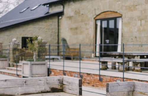 Fovant House | Luxury Barn Conversion in South Wiltshire - Sleeps 18
