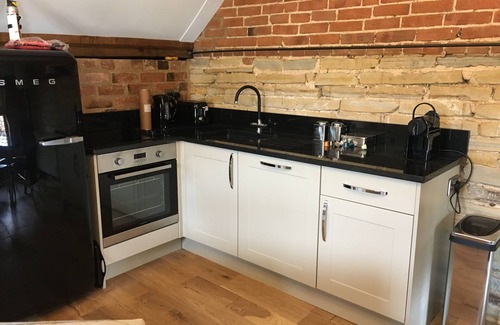 Tiddington House | Luxury Barn a mile from Stratford upon Avon