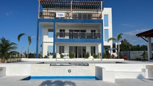 Punta Rucia Villa | Luxury Beach Front Villa with Private pool and stunning Ocean View!