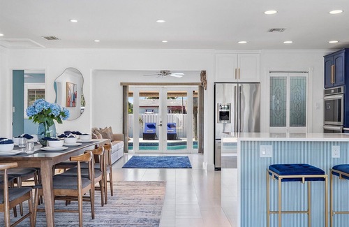 Royal Poinciana House | Luxury Beach House w/Pool, BBQ, 10 minutes to Beach