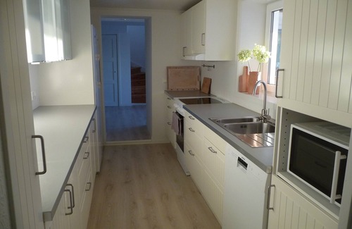 Almhult Municipality House | Luxury beach house with 3 bedrooms, directly on the sandy beach, evening sun, sauna, fishing