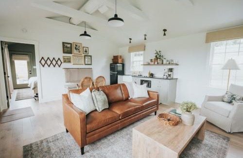 Strasburg House | Luxury Cabin at Beaver Creek with Hot tub and stunning views