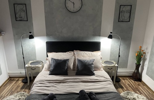 Hunedoara Apartment | Luxury Central Studio/Hunedoara/romania