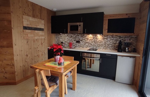 Anould Ski Chalet | Luxury Chalet l'écureuil with private spa at Nature Cottage Vosges