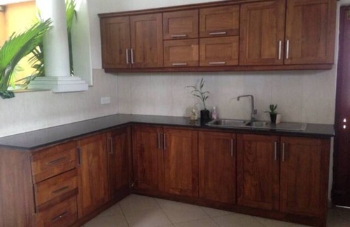 Thalawatugoda Villa | Luxury Colombo Escape- Spacious villa with landscaped gardens & library