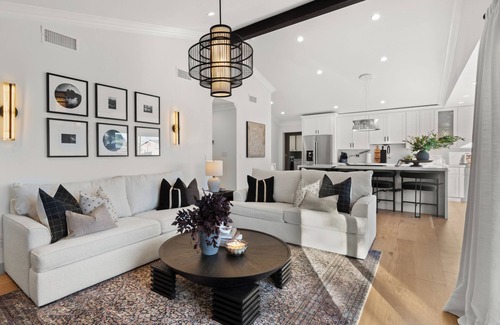 Pointe Scottsdale House | Luxury + Comfort in Old Town+Free Heated Pool & Spa