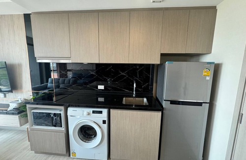 Pratumnak Hill Condo | LUXURY CONDO The Panora Pattaya : 5 MINS WALK TO THE PRATUMNAK BEACH