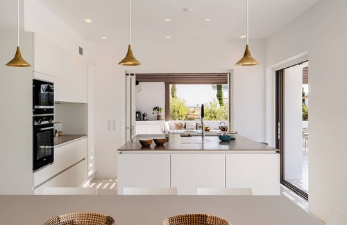 Naxos Villa | Luxury contemporary property in Naxos, up to 16 guests.
