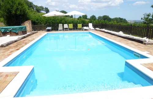Colmurano House | Luxury Country Accommodation With Warm Italian Welcome. A Haven Of Peace.