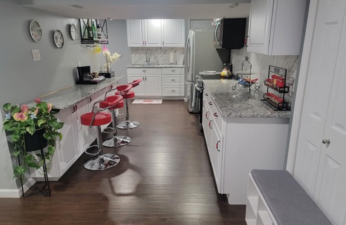Stony Run Apartment | Luxury Country Cottage guest suite